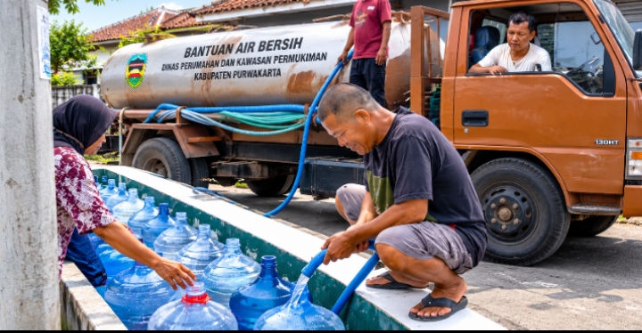 Disperkim Purwakarta Respons Kebutuhan Warga, Bantuan Air Bersih Mengalir ke Citalang